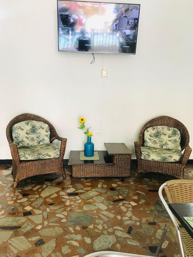 Hotel Maceo 멜가르 외부 사진